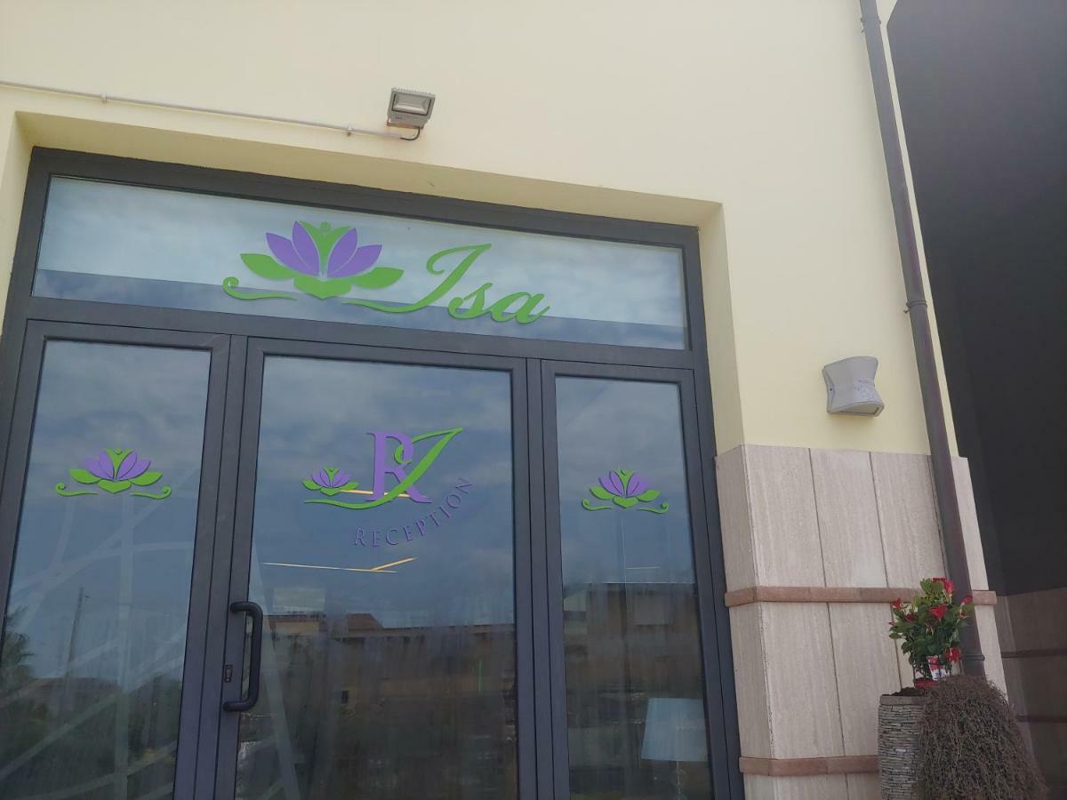 Isa Residence Fiumicino Airport Zewnętrze zdjęcie
